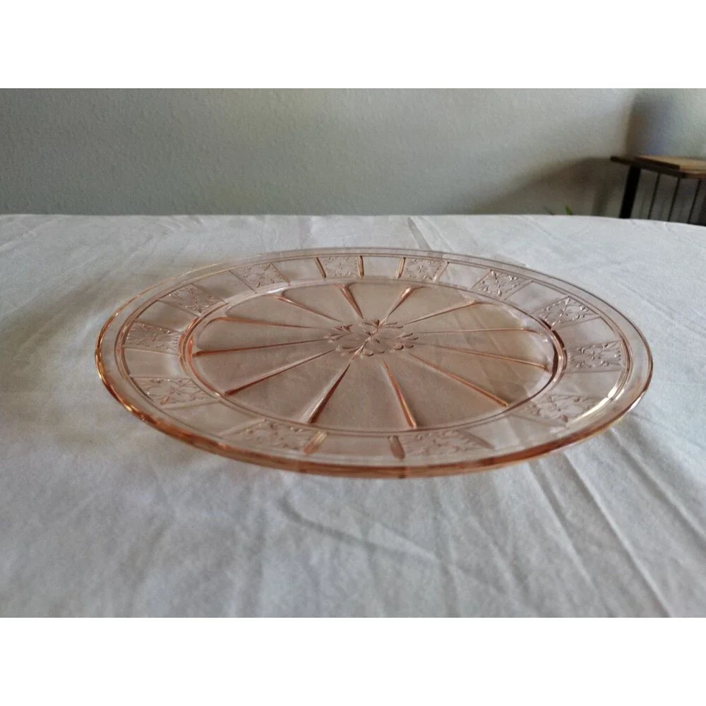 Jeannette vintage glass
